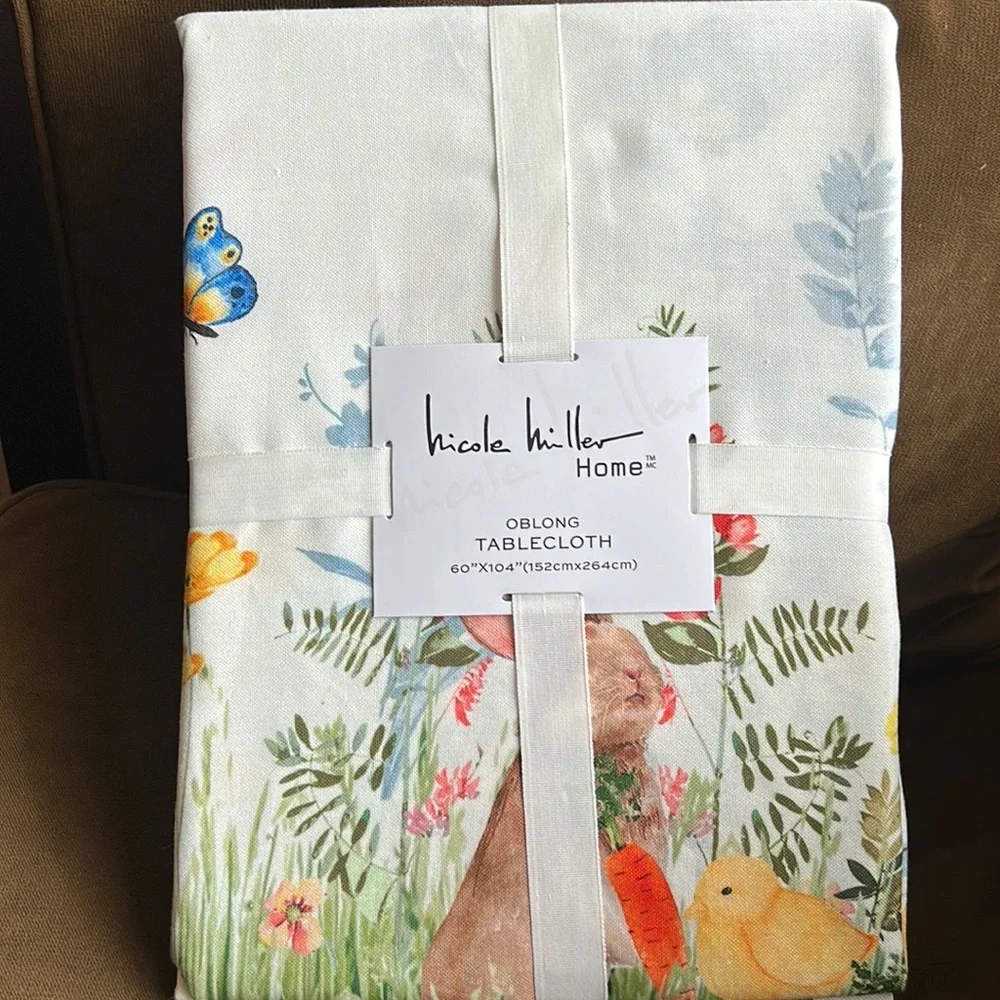 Nicole Miller Floral Tablecloth 60”x104” New Easter Bunny Carrots Chicks Spring